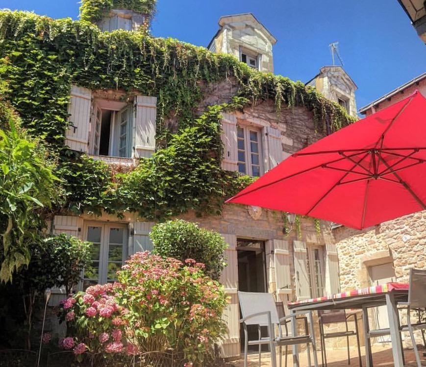 Le Logis Des Soeurs Grises Bed & Breakfast Guerande Exterior photo