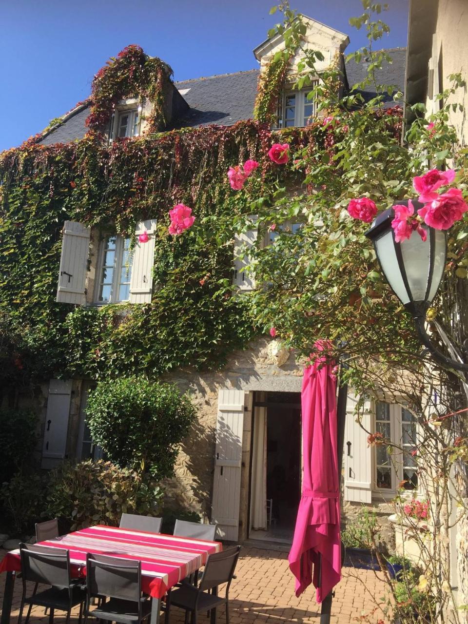 Le Logis Des Soeurs Grises Bed & Breakfast Guerande Exterior photo